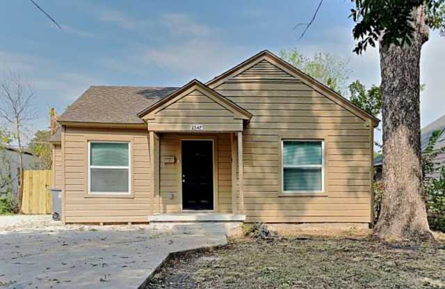 2547 Wilton Ave - 2547 Wilton Avenue, Dallas, TX 75211