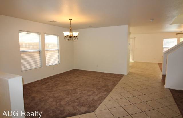 765 La Tosca St. -Las Vegas- Gallery 4