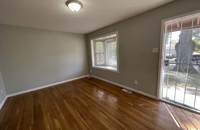 Lovely 3 Bedroom / 1 Bath for Rent - Section 8 Welcome Gallery 3
