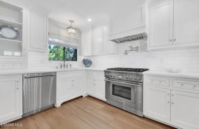1162 S Westlake Boulevard - 1162 South Westlake Boulevard, Thousand Oaks, CA 91361