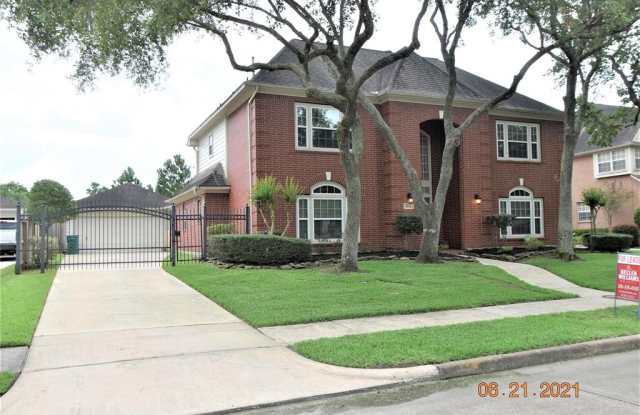 4422 Village Corner Drive - 4422 Village Corner Drive, Pasadena, TX 77059