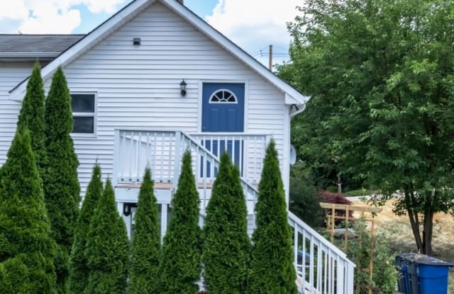 5 ALPINE RD - 5 Alpine Road, Morris County, NJ 07082