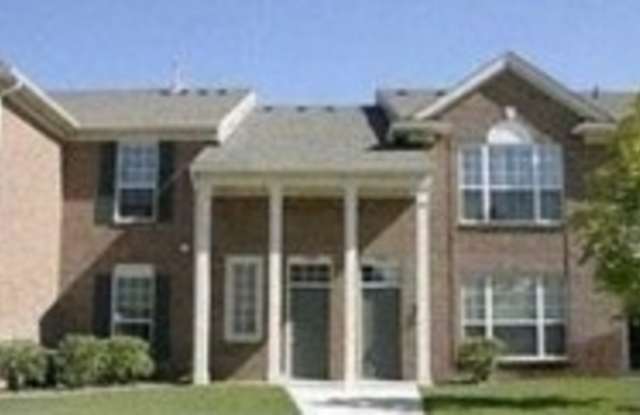 10105 Chesapeake Circle - 10105 Chesapeake Circle, Commerce, MI 48390