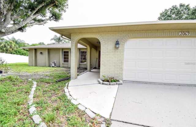 2069 COUNTRY MEADOWS LANE Gallery 3