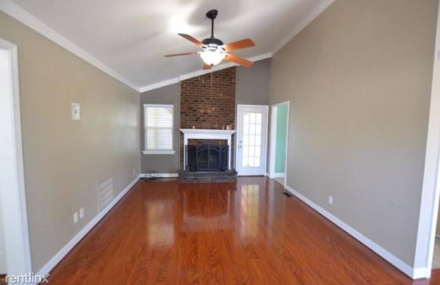 212 Branchwood Ct Gallery 2