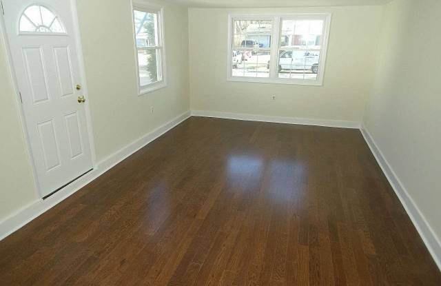 2808 BUXMONT LANE Gallery 2