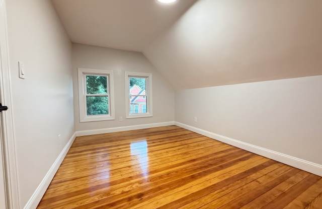 16 Willow Ave photos photos
