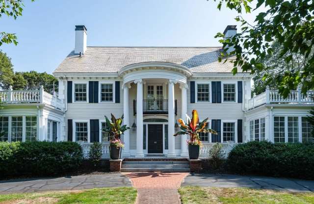 40 Sea Road photos photos