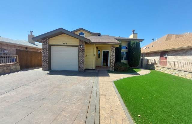 Beautiful Rental near Fort Bliss - 11045 Rockdale Street, El Paso, TX 79934