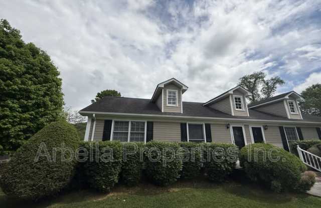 115 Rowe Ln photos photos