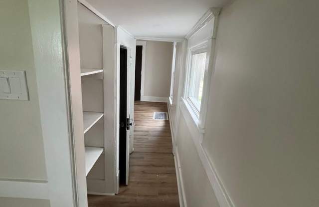Spacious 5BR Home in Arnold, Section 8 Considered!! Gallery 3