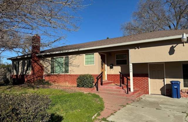 Home for Rent in Fair Oaks, CA - 5590 Illinois Avenue, Orangevale, CA 95628