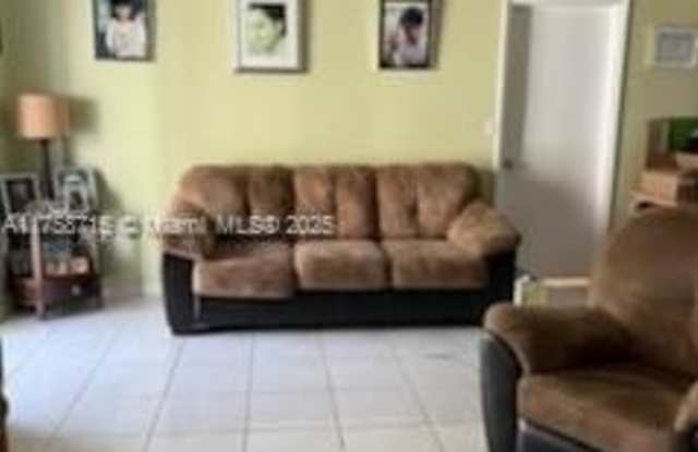 14175 SW 87th St photos photos