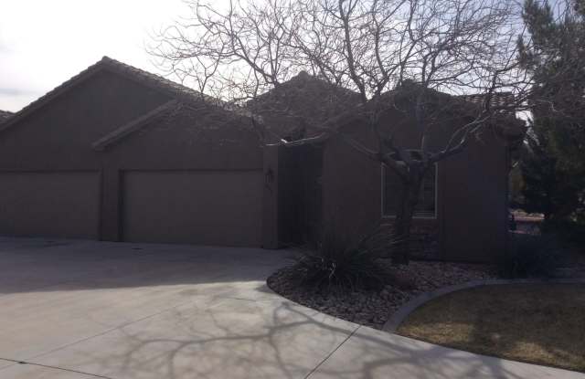 Townhome for rent Gallery 3