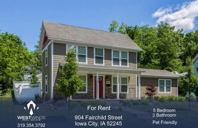 $4,200 | 5 Bedroom, 3 Bathroom House | Pet Friendly | Available for August 1st, 2025 Move In! - 904 Fairchild Street, Iowa City, IA 52245