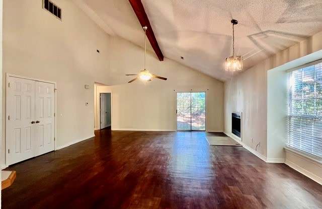 7008 South Pleasant Ridge Drive Gallery 3