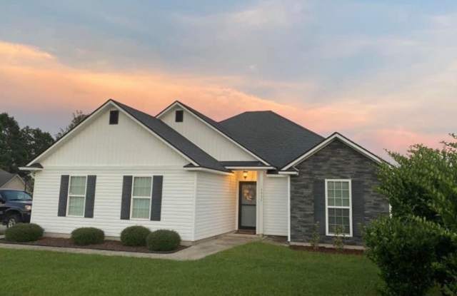 Charming Southern Living: Your Dream Home Awaits in Valdosta, Georgia! photos photos