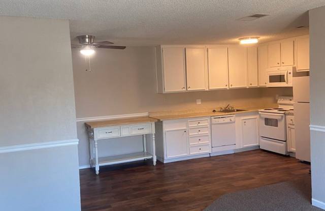 2080 W La Loma Drive photos photos 2080 W La Loma Drive photos photos