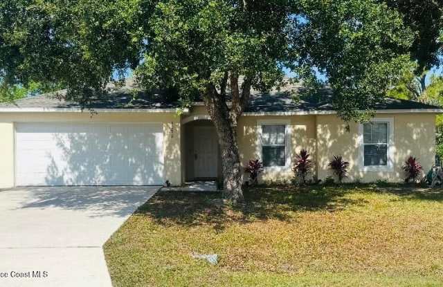 1072 Flintlock Avenue Southeast photos photos