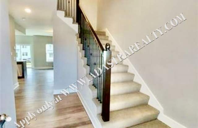 Nice 3 Bed 3 Bath Townhome in Louisburg-Available NOW!! Gallery 3