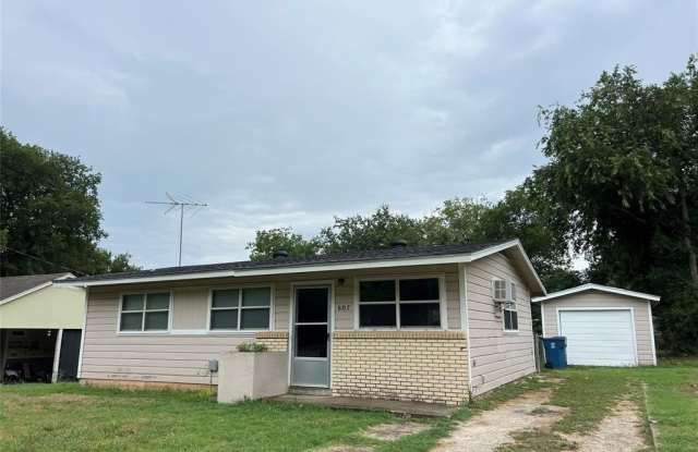 607 W Atchley Avenue photos photos