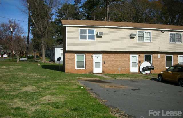 2667 Dr Carver Road unit: 3 photos photos