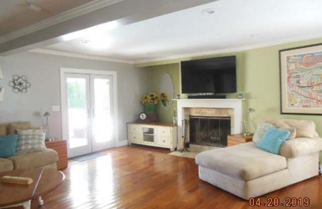 13025 Earlgate Ct - 13025 Earlgate Court, Poway, CA 92064