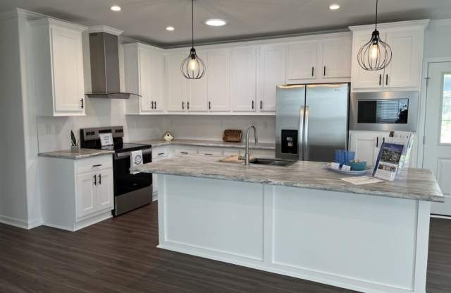 3547 Vine Trail Gallery 2