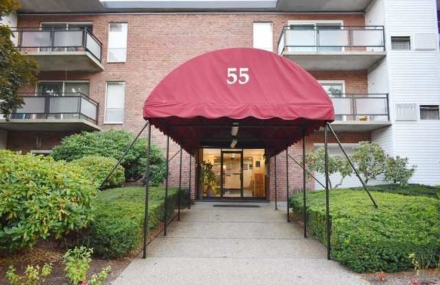 Broadlawn Park photos photos