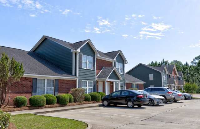 Modern 2 Bedroom Townhome in Albany Georgia photos photos