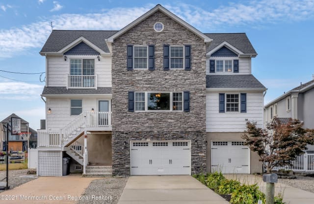 43 Woodhaven Road photos photos