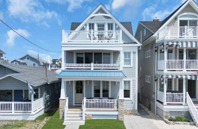 112 14th Avenue photos photos