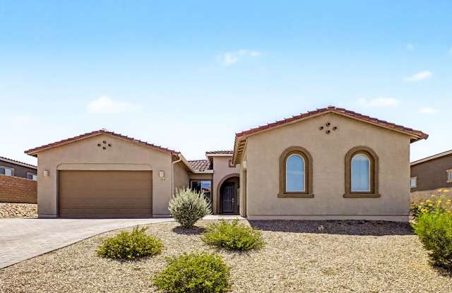 Stunning Home in Gated Dove Mountain Community! Private Pool, Mountain Views & Resort-Style Living! Gallery 1