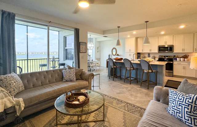 5651 Double Eagle Cir #4323 - The National - Downes photos photos