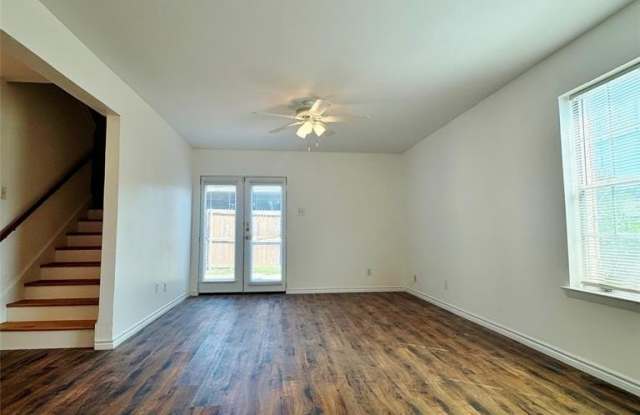 1809 E Grauwyler Road Gallery 4