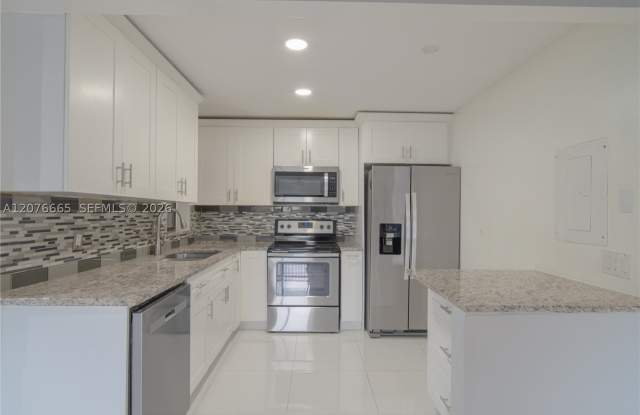 3745 Cocoplum Cir Gallery 3