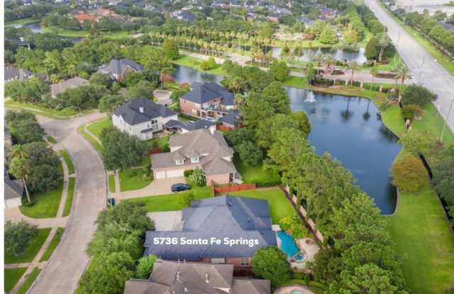 5736 Santa Fe Springs Drive Gallery 3
