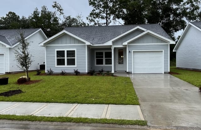 81 Bradford Court - 81 Bradford Court, Freeport, FL 32439