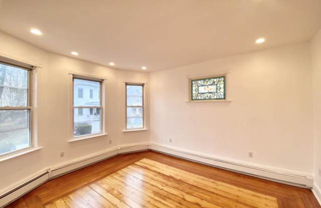 20 Imrie Rd. photos photos