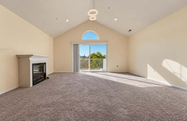 45694 Aragon Lane Gallery 3
