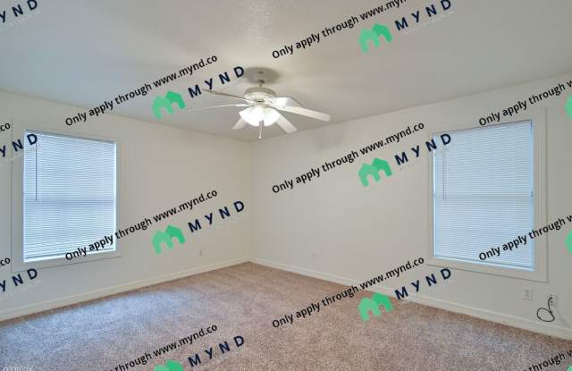 4215 Gillespie St Gallery 4