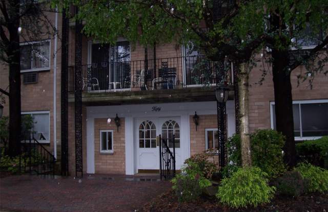 50 Lenox Road photos photos