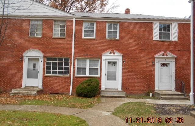 441 Kenwood Dr - 441 Kenwood Drive, Euclid, OH 44123