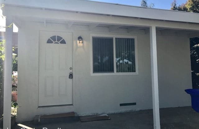 1640 1/2 32nd Street - 1640 1/2 32nd St, San Diego, CA 92102