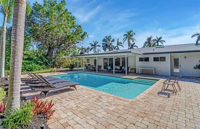 625 Orchid DR - 625 Orchid Drive, Naples, FL 34102