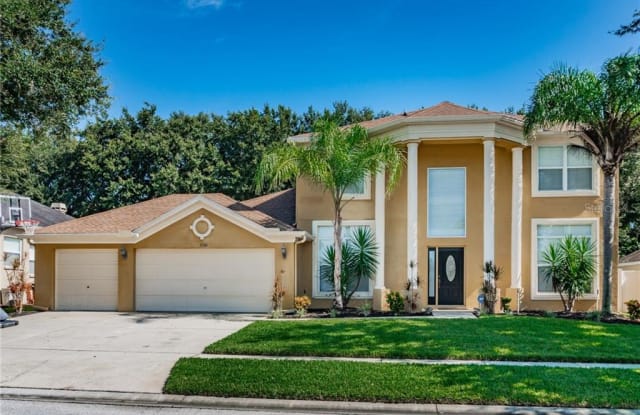 5120 WHISPERING LEAF TRAIL - 5120 Whispering Leaf Trail, Valrico, FL 33596