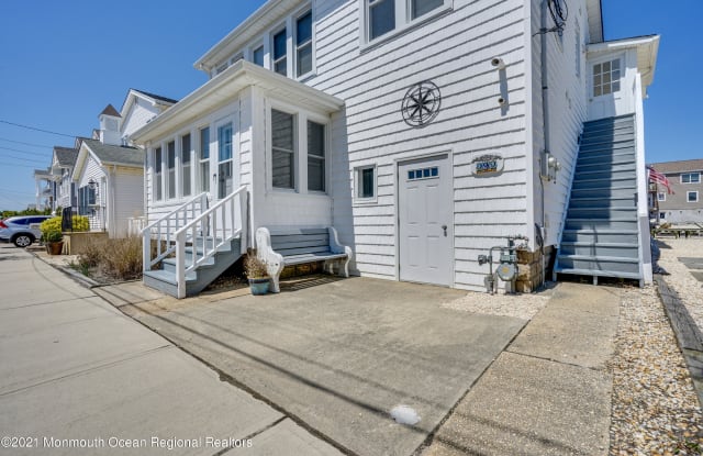 292 N Street - 292 North Street, Seaside Park, NJ 08752