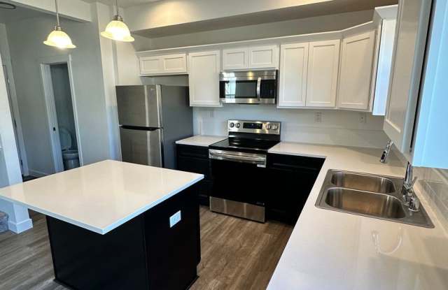 Newer Duplex in Deer Park 3bed, 2.5 bath photos photos