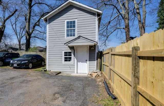 1459 Hartford Avenue photos photos