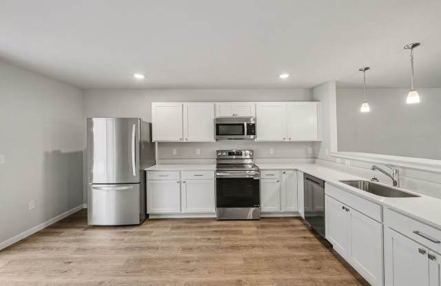 1 Month FREE Rent! Applied to Your First Full Month. Terms & Conditions Apply. Gallery 3
